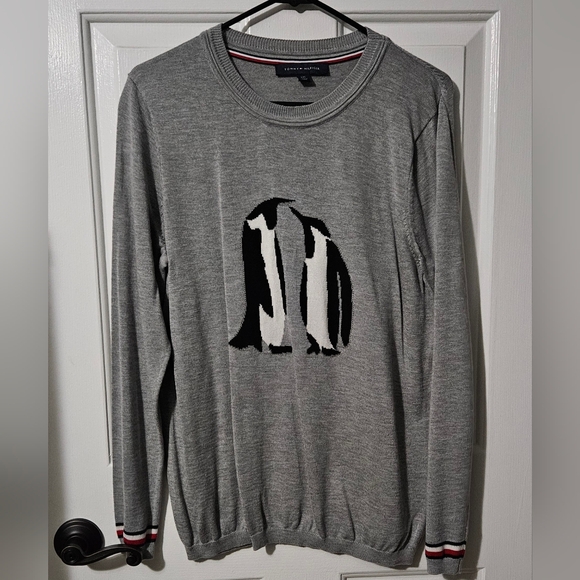 Tommy Hilfiger penguin jumper - Picture 1 of 2